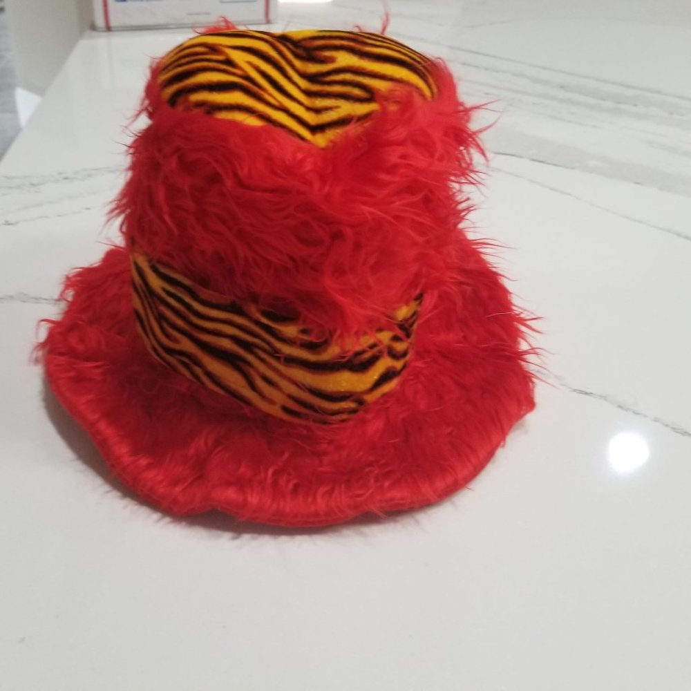 Funky Faux Fur Hat NWOT